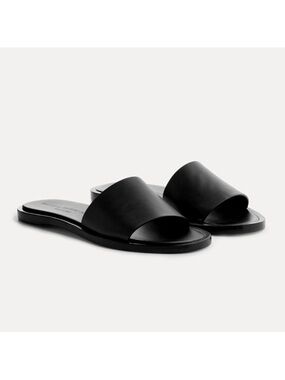 Woman by Common Projects Black leather Slide Sandals, size 38